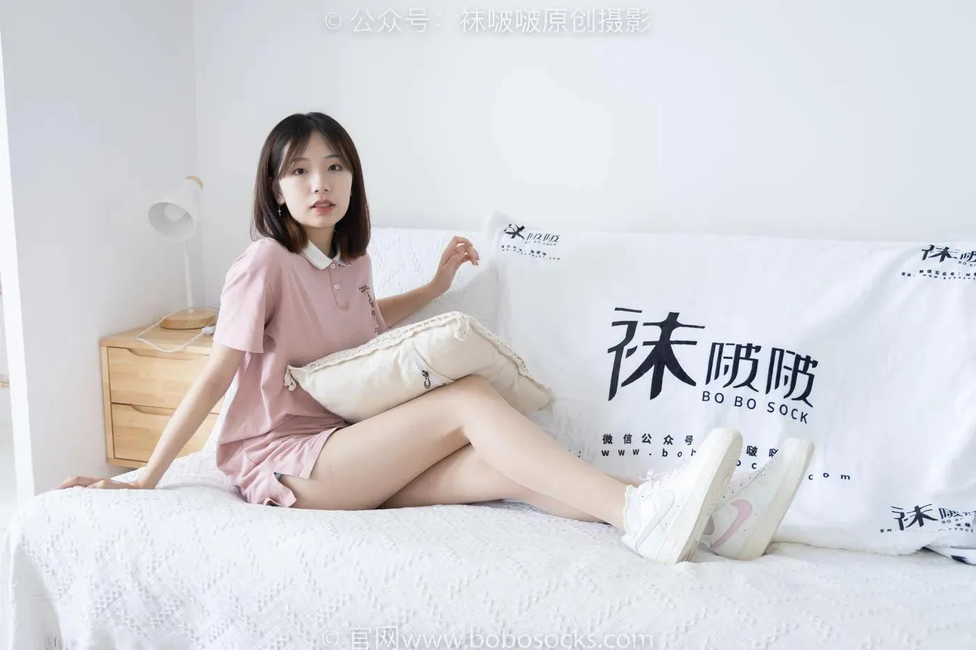 [BoBoSocks袜啵啵]NO.163 小甜豆-空军一号板鞋、白棉袜、肉丝 [135P]插图3